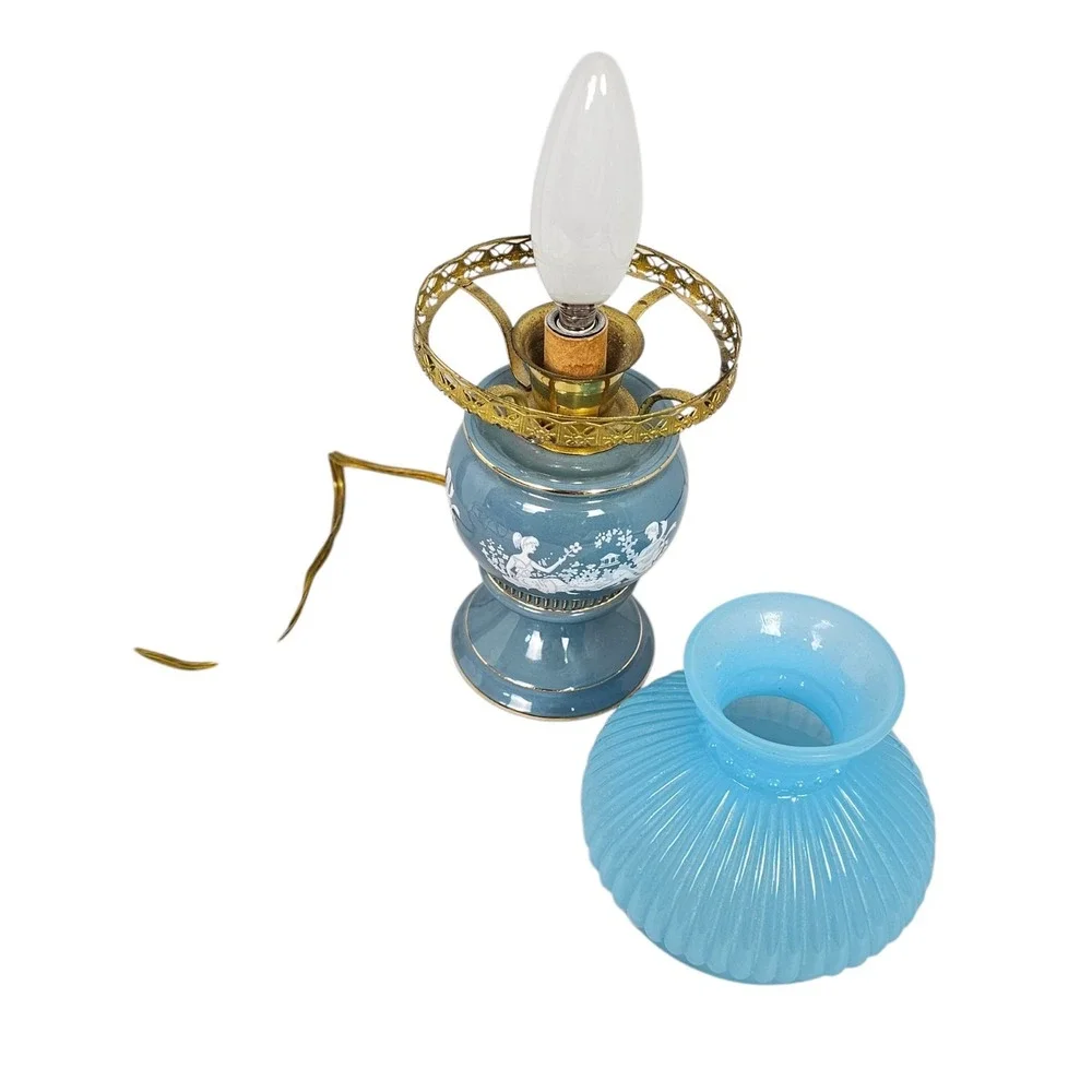 Vintage‎ Murray Feiss Table Lamp 7059 Made in Italy Grecian Couple in Love Scene